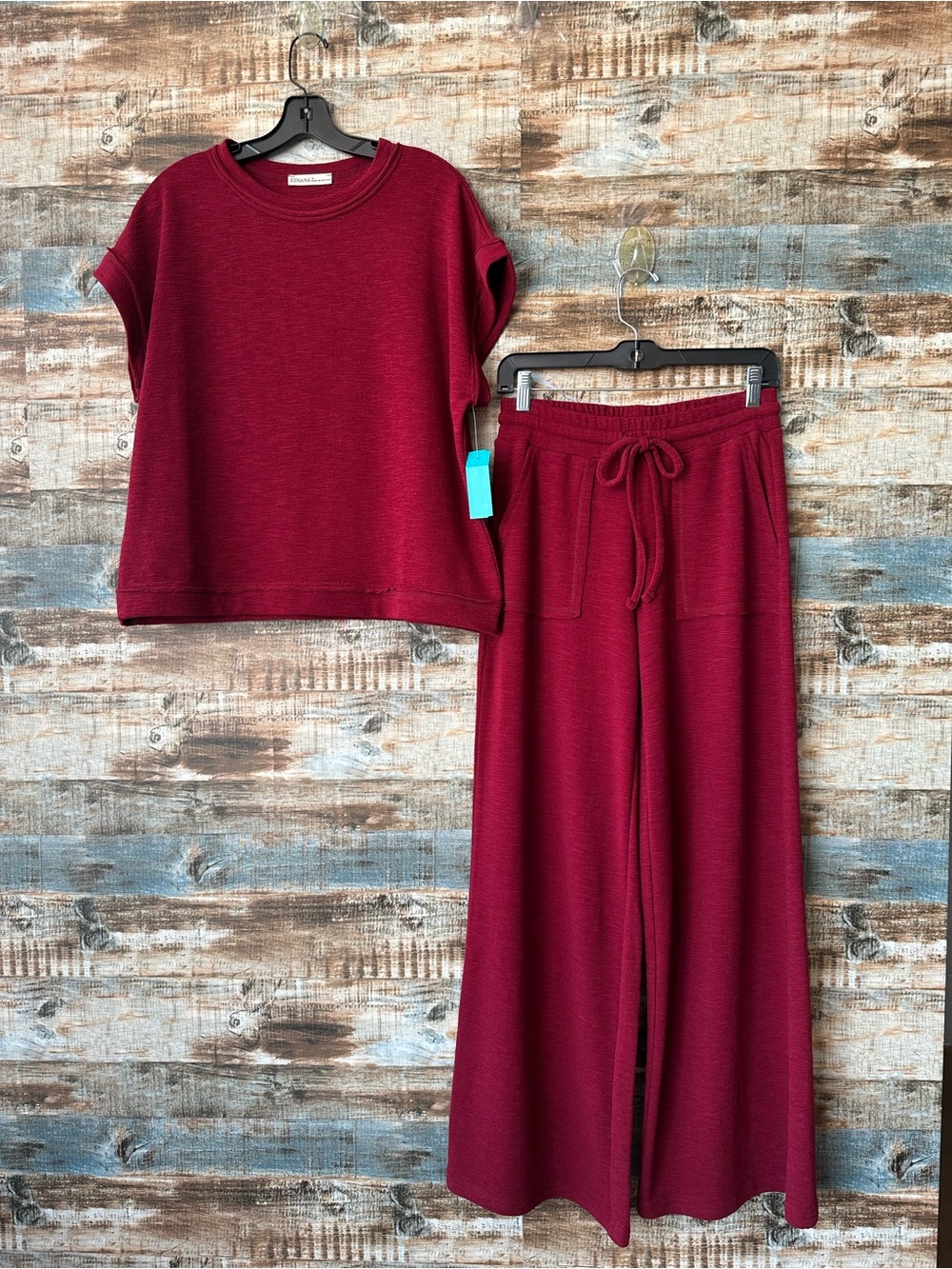 Zenana Pant Set
Cabernet 
Size Medium